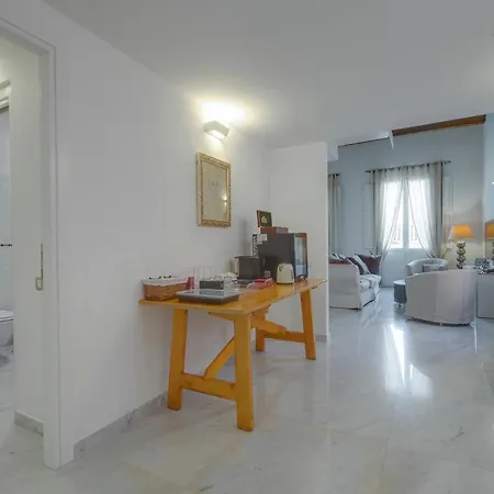 Right House - Characteristic Marina District Apartment Cagliari Exterior photo